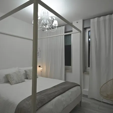 Vatican Luxury 2bd 2ba