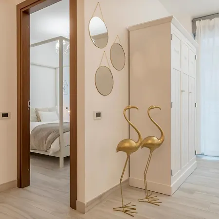 Vatican Luxury 2bd 2ba Appartamento